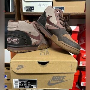 Nike Travis Scott x Cactus Jack Air Trainer